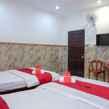 Reddoorz Plus Near Mien Tay Bus Station 2 Ho Chi Minh Zewnętrze zdjęcie