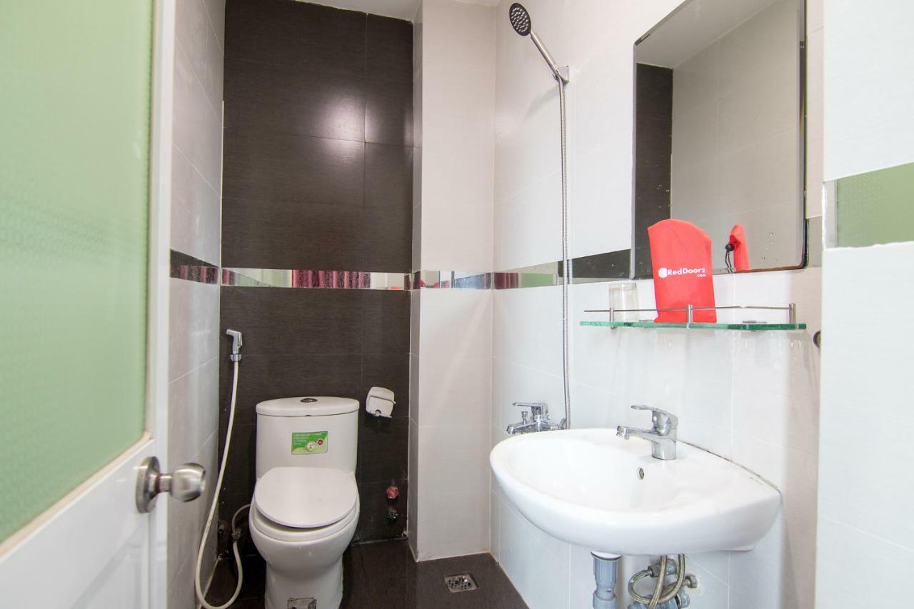 Reddoorz Plus Near Mien Tay Bus Station 2 Ho Chi Minh Zewnętrze zdjęcie